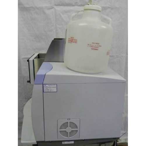 Perkin Elmer AA400 Atomic Absorption Spectrophotometer
