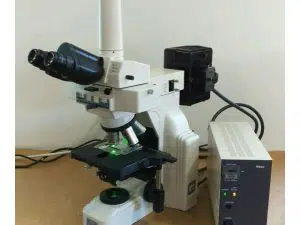 Nikon Eclipse E400 Microscope
