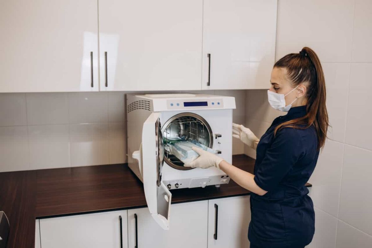 Tuttnauer Autoclaves